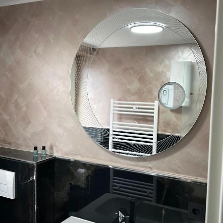 Ferienwohnung Spa Delluxe 埃森 外观 照片