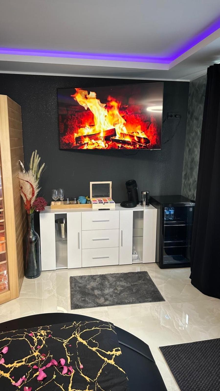 Ferienwohnung Spa Delluxe 埃森 外观 照片